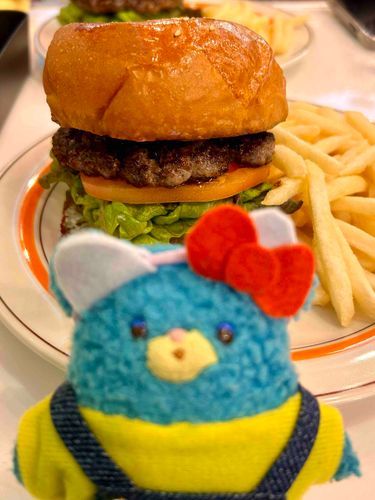 でかハンバーガーと