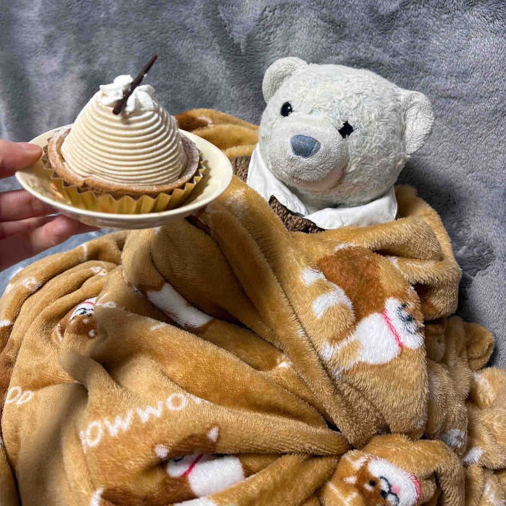 モンブランになってたけど　あつい…あたまがぽーっとしてきた…
ん？プレミアムモンブラン？たべたいなら　でてきなさいって？
しかたないな。けあが　たべてあげるよ。

ということで　ことしのモンブランモードは　きょうでおしまい。
つぎのふゆを　おたのしみにね。