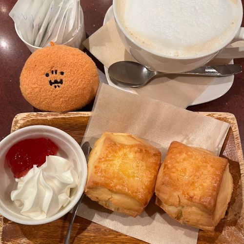 お気に入りのカフェにきたよ♪
