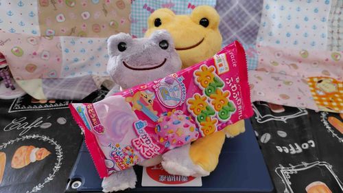 ねるねるねるね　つくった！　
いがいと　たのしいね！