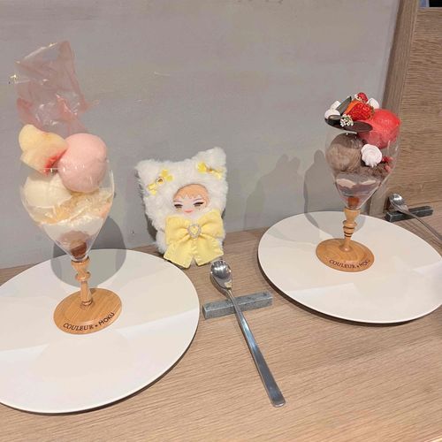 おれよりも おおきい ぱふぇ を たべたっす！