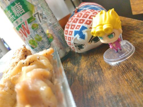 ジョルノは鶏肉が嫌いなんだっけか…