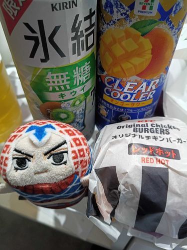新作を食ったぜ！　何か4部に似たようなスタンドいなかったか…？