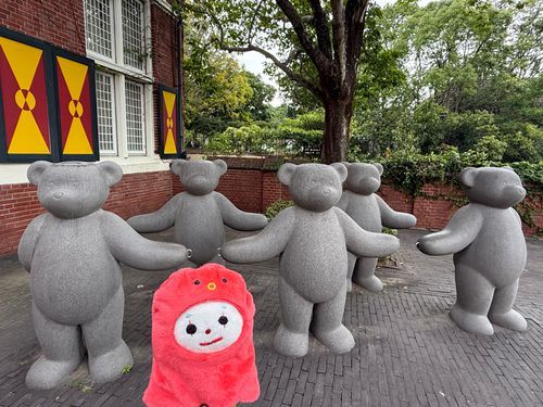 合成したみたいにみえるね、、、