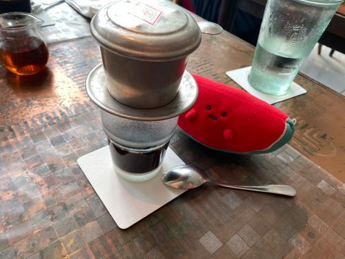 ･-･)＜ｺｰﾋｰ