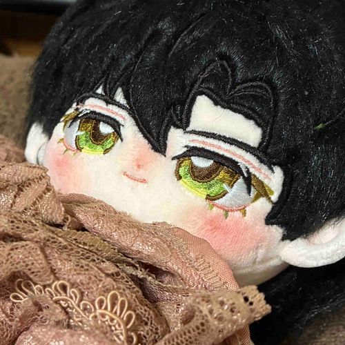 2025/12/05に我が家へきました

同居してるぬいぐるみたち
・アドローザトルマリィ
・柴犬のごんちゃん
・茶トラ猫のむぎ
・はりねずみの双子ちゃん
・くまさんトリオ
などがいます🙋‍♀️
初心者ですが、どうぞよしなに…