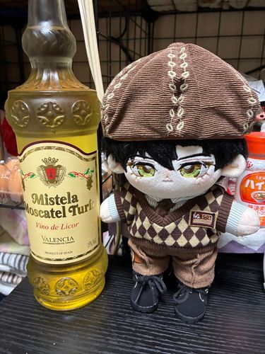 あるじ
こんしゅうも よく たえたな
おさけを のむ のは ひさしぶりだな
のみすぎない ように きをつけろよ