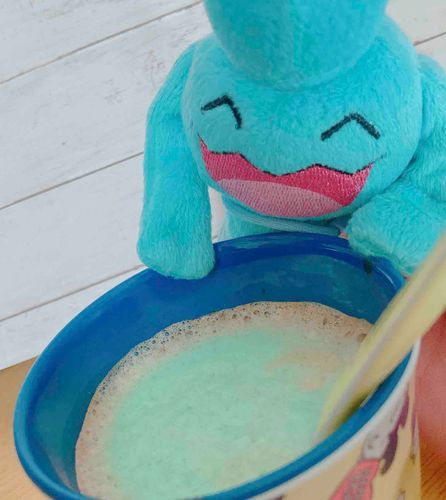 ミントココアの ミントが気になって ニコニコしちゃう ソーナノちゃん