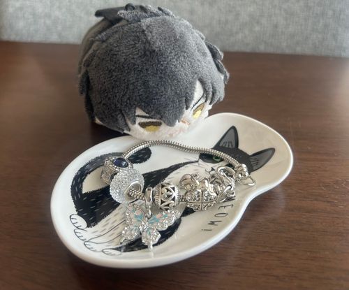 おしゃれかどうかなんて俺にはよくわかんねぇよ。まあでも夏っぽくていいんじゃねぇの？