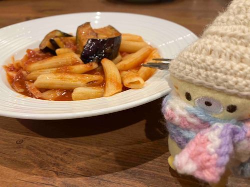 おやさん おにいちゃ かみのけ ちょきちょき するん ついてきた
ばんごはん もぐもぐ ちて ちょきちょき するん(ちびとらさん)