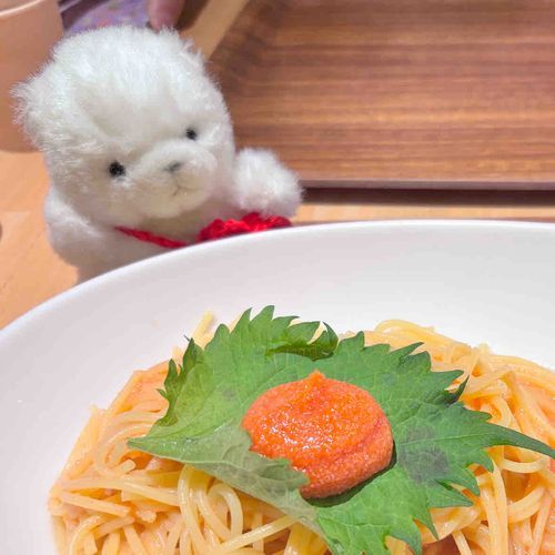ピリ辛やからはくまいには食べられないよ