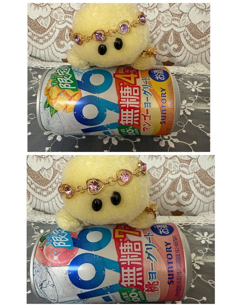 この196のジュース←いつまでジュースと言い張るつもり💢?(主)
ずっと買いたかったのに全然見つからなくて…この前やっとゲット出来待ちた〜🙌🏻🙌🏻🙌🏻
あとズッちゃんの頭のやつ 最近買ったのでちゅけど とっても気に入ったのでちゅ💕
わかりにくいかもでちゅが上が紫で下がピンクの石がついてるのでちゅ💜🩷
ちなみに紫の方は主のお母さんが痛く気に入ったので プレゼントしまちた!なので紫のは記念の1枚になりまちたよ🐢✨