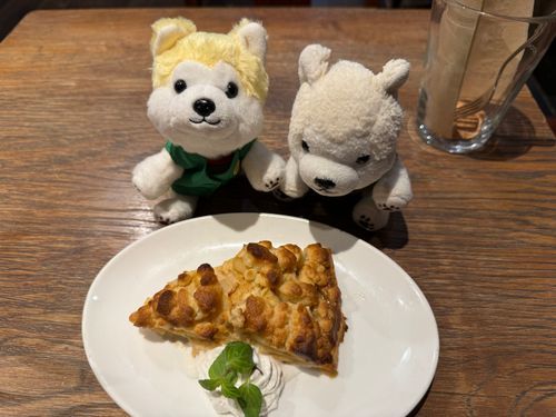 あまいものって　こいぬのしゅしょくなの