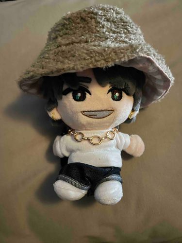 おはよー
先日友達が手作りのバケハくれたよ！
モコモコで可愛い！！
サイズ知らなかったらしいけど、かぶせたらシンデレラフィットだった😳
大切に使う！