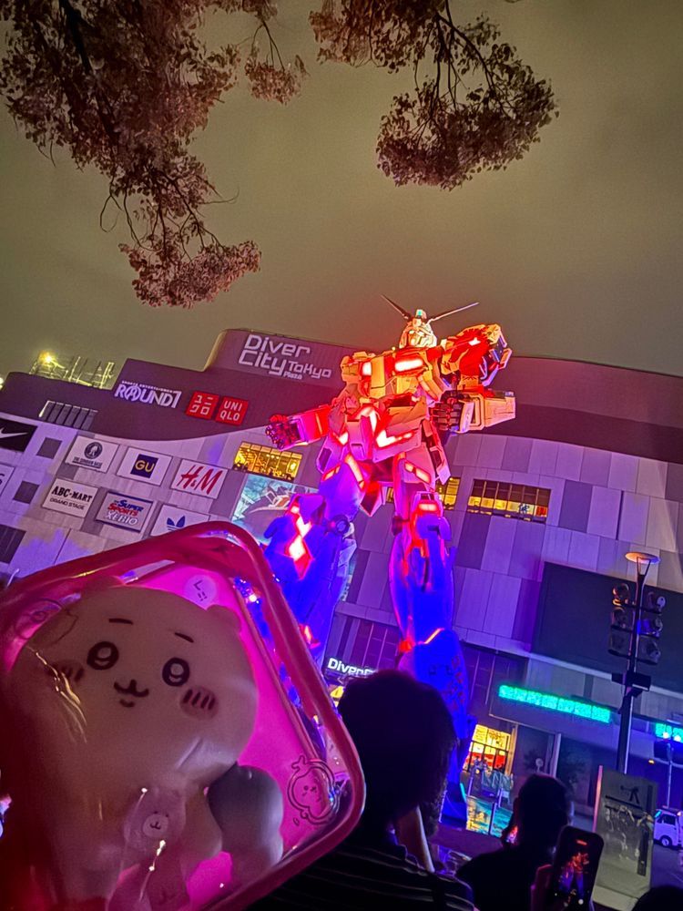 ﾜｧｰｲ！


東京なう✌️
明日はちいかわ店巡りする☺️
