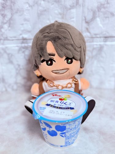 8月が終わっちゃった～
なんか家の照明？で日焼けしたように見えるたろすけ☺️夏休み明けの少年みたいでかわいいね

最近朝食りんごヨーグルトを夜に食べることにハマってます🍎