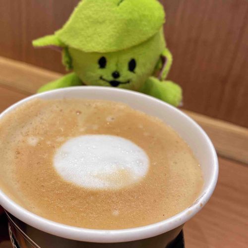外出担当のめめるです
すみませんぜいたくしました。
タリーズです。飲め。