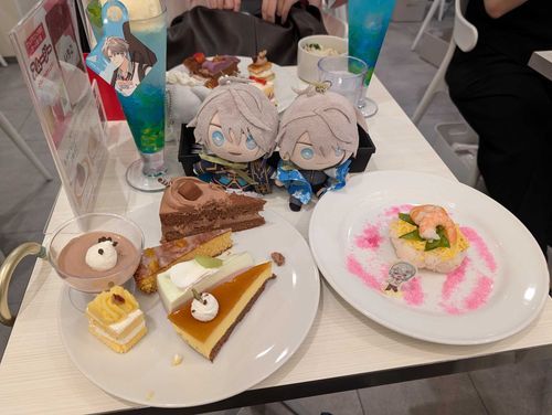 また今日食べに来たよ。秋の味覚に変わってた！Byはるぬ

食べすぎたらしいよByはるぬい

ちらし寿司も美味しくってつい……(´>∀<｀)ゝByそらいろのつき