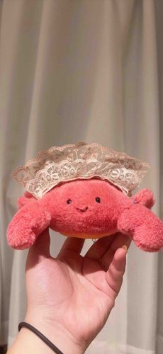もこもこのかにだよ🦀
ヘッドドレス作ってもらったよ🦀
かわいい？ふふふ