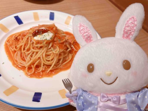 あまとりちゃーなを　たべたよ！　トマトのソースが　とっても　おいしかったの〜🍅✨