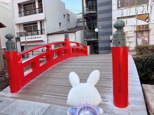 はりまやばしを　わたるよ♪