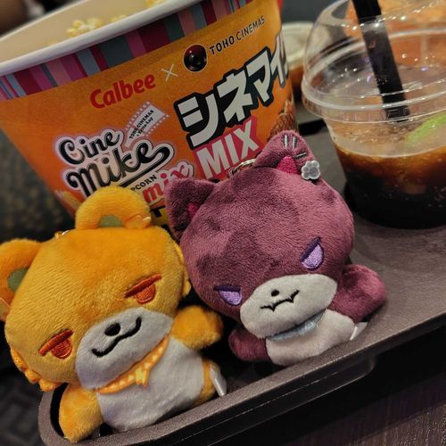 映画見に来た！このポプコンと台湾クラフトコーラめちゃうま！