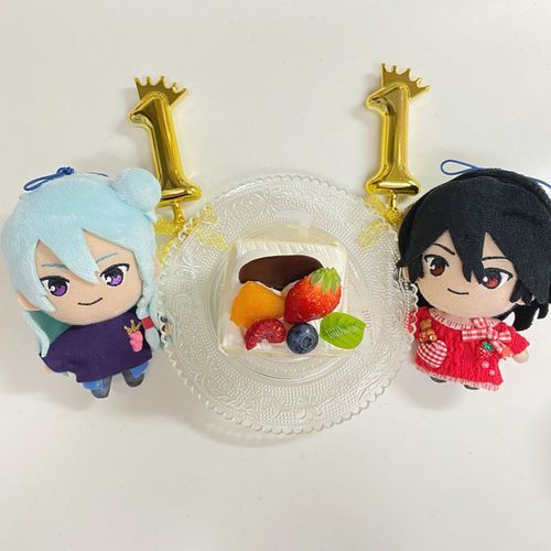 🦇🦇今日は我輩次男と
🕊️わたしわたちゃんの
🦇１歳のお誕生日なのじゃ♪
おめでとうなのじゃ♪