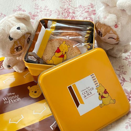 🐻🦊はらださんのラスクだよ！
🐰🦊ぷーさんコラボ缶を手に入れたんだ！
🐻🦊僕とお揃いだね🐻🐻