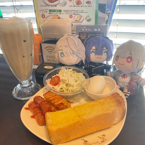 V△LZ揃ったぞ！
逆光になっちまったのは許してくれ！