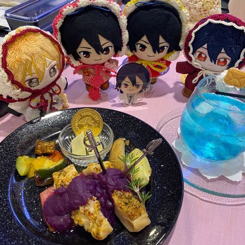 アニカフェさんに連れてってもらったのじゃ♪