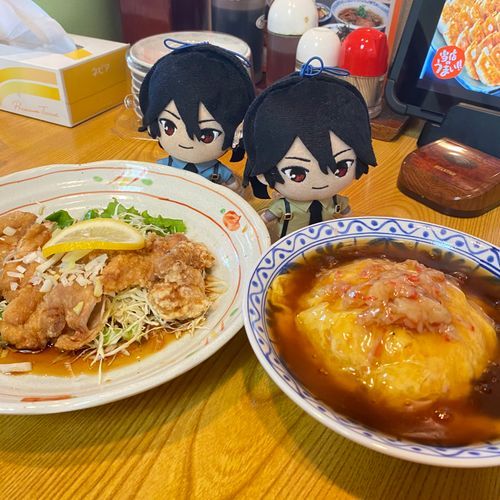 🦇嬢ちゃんや…
👩分かってる！みなまで言うな！
🦇🦇今日は我輩が油淋鶏にするかのう♪
👩そうやって君達が食べちゃうからだよ！