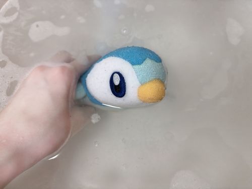 ひさしぶりに　おふろ　はいったよ
とれーなー　いそがしかった　みたい