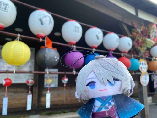 い ろんな いろの ちょうちん が あった よ 🏮✨