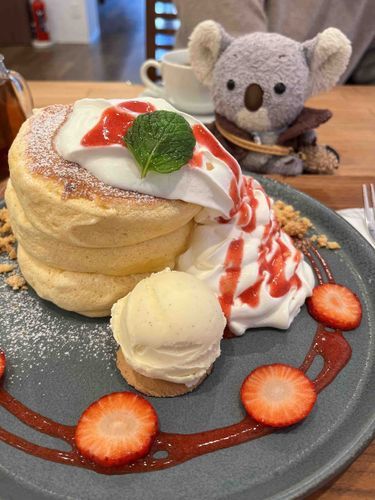 おいしいおいしいぱんけーき🥞🍓
かぞくがいちばんおいしい🥳っていってた！