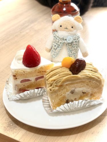 ショートケーキ🍰
モンブランロールケーキ🧁