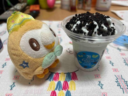もふー
(はじめまして、イースター仕様のもっくるです)
ももふ
(うちのトレーナーはチョコミント好きらしい)