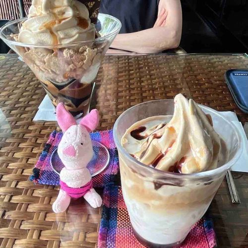 ヒロコーヒーに行ったよ!
飲み物☕️飲んでチョコを買って大満足🍫
また行きたいなぁ!
