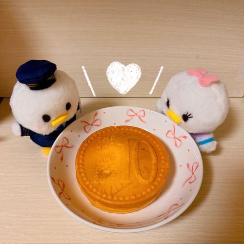 きょうはあいかたのお買い物に同行したでち🛍✨️
業務スーパーで見つけた10ウォンパンをおやつに食べたでち🍀懐かしいでちね🤭
あまじょっぱいお味さいこうでちた😆✨️

