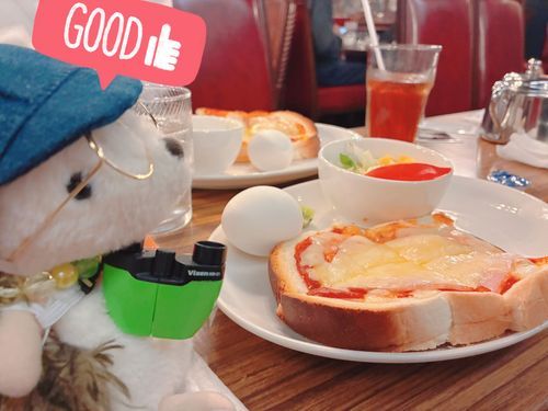 今回は朝活！と称して
喫茶店のピザトーストをいただきました！🍕🍞
おいしい…朝ごはんなのにお昼ご飯くらいたべちゃった☺️