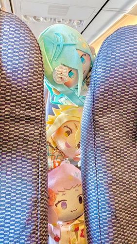 こちらから美味しそうな匂いがしたのでショウ。お団子のようデスね。