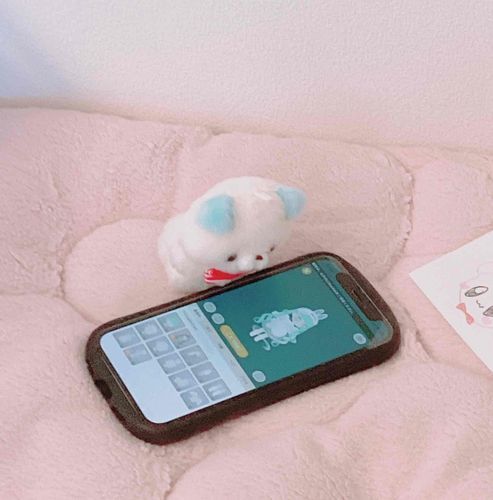 おうち主さん、着せ替えゲームしてる！
みせてみせてー！