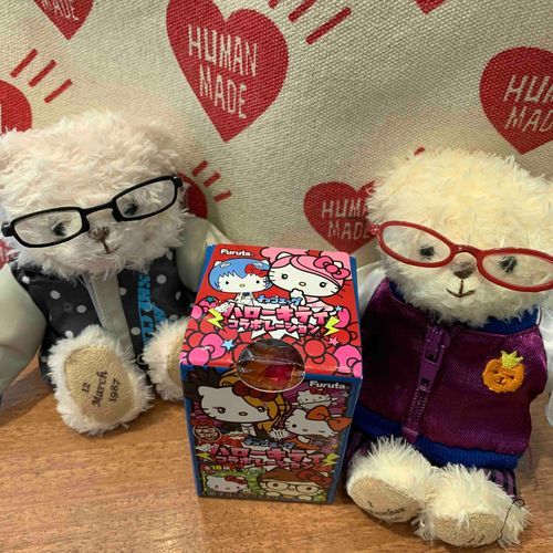 Rily&Clairdeluna
ちょこえっぐ
yoshikittyが欲しかった