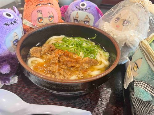 やぬし、にくうどんルーム