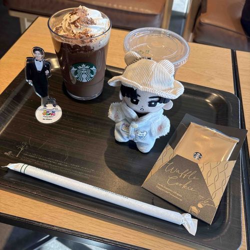 新作スタバ飲んでみた🥰