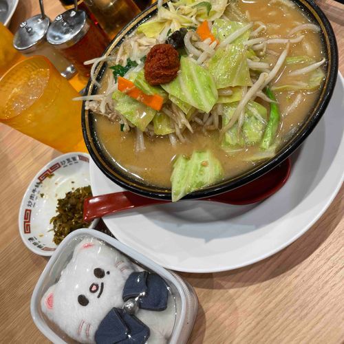 味噌タンメンと辛子高菜