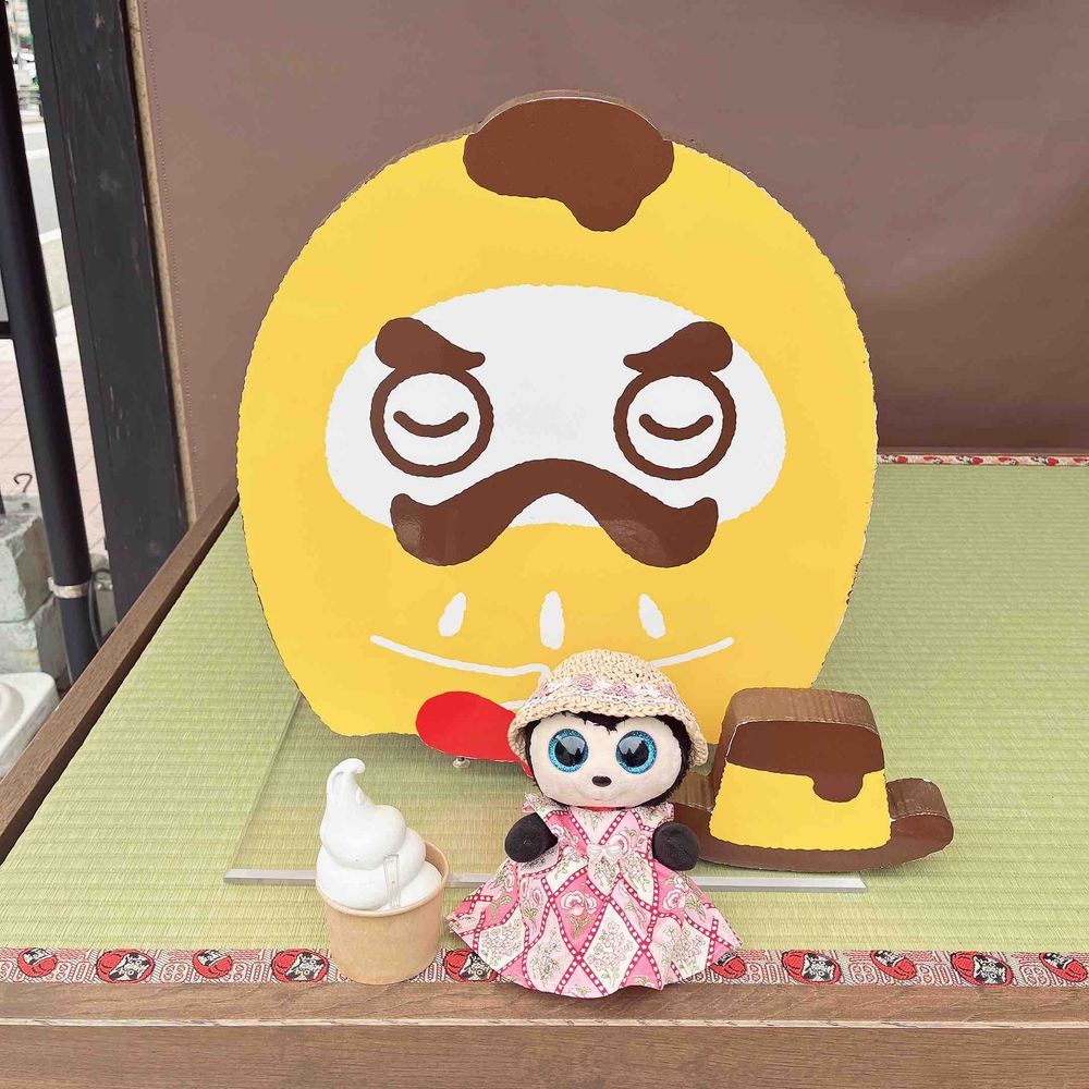ばーじゅちゃんです🎀

はじめて福井県に旅行にいったよ🚄🌟

駅でホネホネザウルスが歓迎してくれたよ🦖

2枚目はごまどうふソフトクリーム、
3枚目は名物のソースカツ丼、
4枚目は東尋坊で食べたイカとホタテだよ🦑

ご当地の食べものは絶対食べなきゃだよね🤤💖