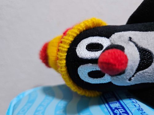Dobrý večer všem, kteří tráví dusnou noc.
(むしあついよるを おすごしのみなさん、こんばんは)
