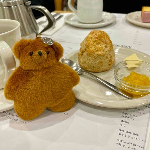 ここのスコーンおいしかった😍