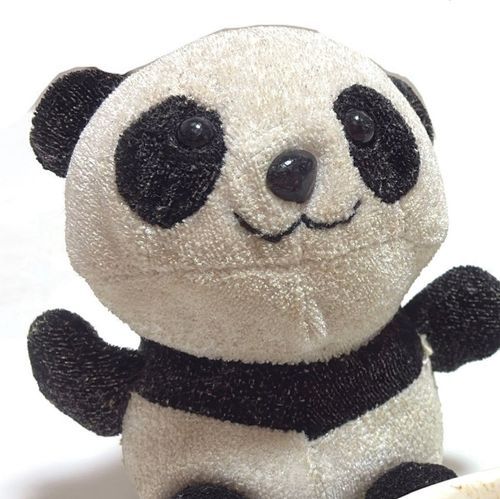 アイコンのパンダちゃん以外にも色んな子が登場する予定です！