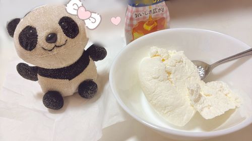 ヨーグルトにメープルシロップかけて食べるらしいよ